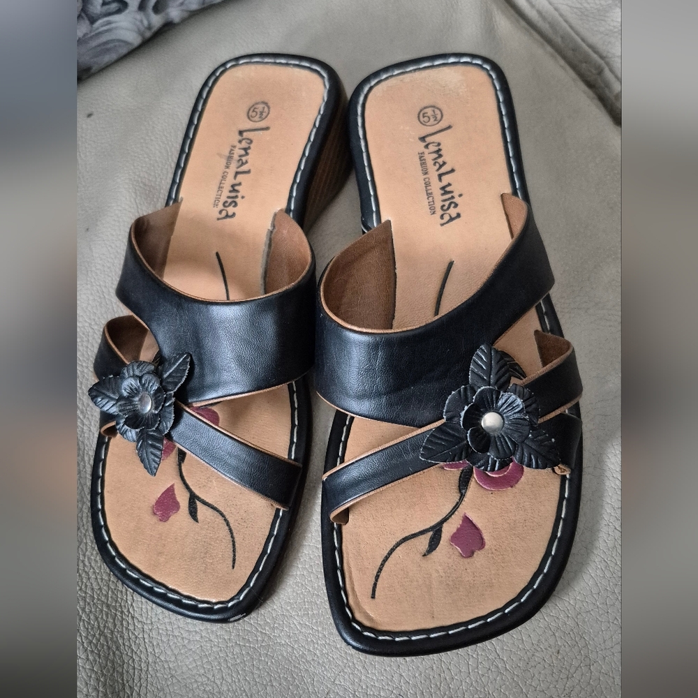 Black Women's Sandals